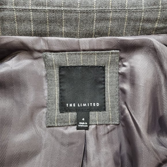 Limited Gray Pin Stripe NWOT 2-Button Blazer, 4 - Picture 12 of 13